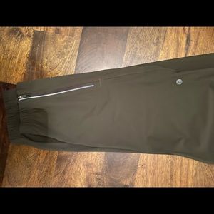 Mens Large Lululemon Surge Joggers